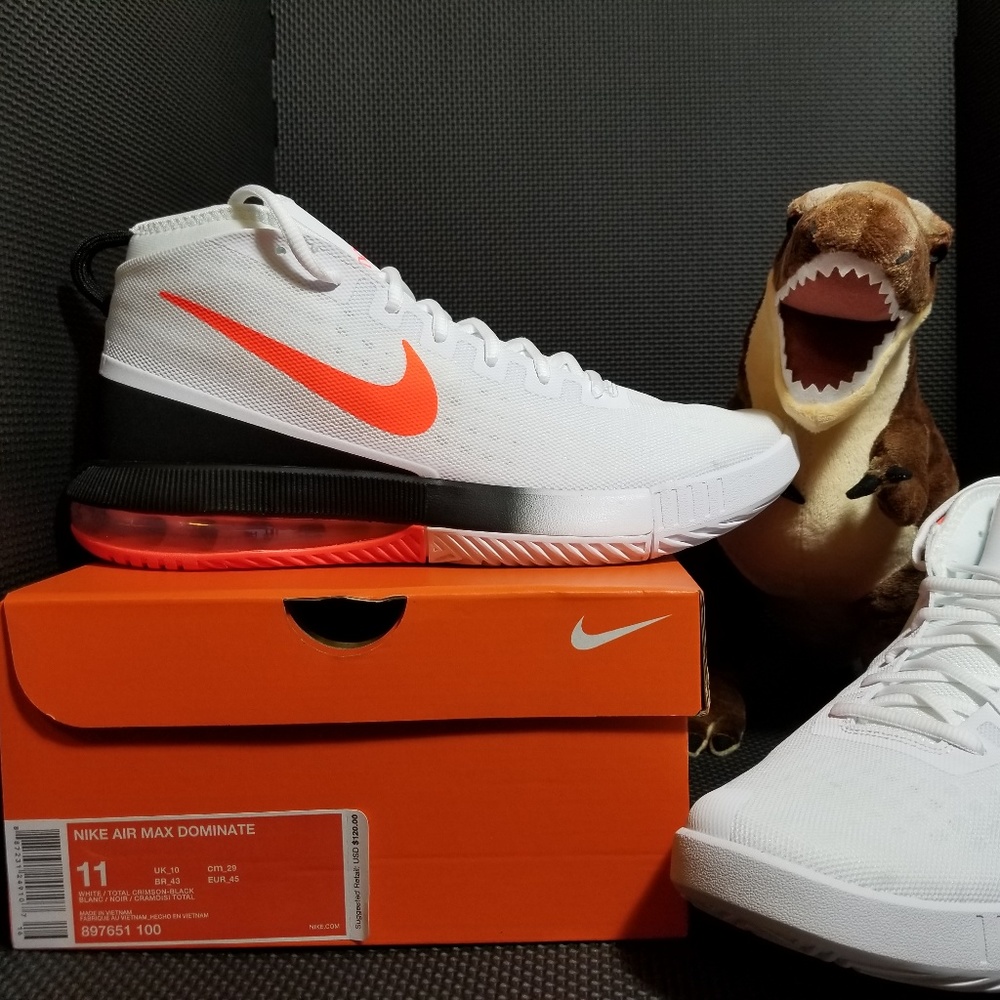 NEW Nike Air Max Dominate